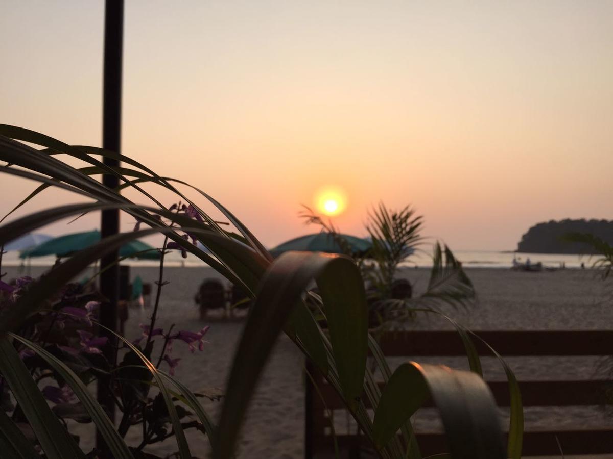 Anantra Sea View Resort Agonda Kültér fotó